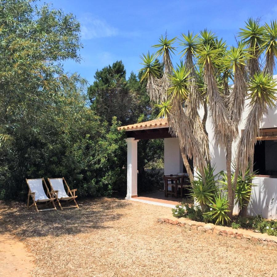 Apartamentos Laura Playa De Migjorn Luaran gambar